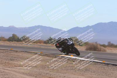 media/Feb-07-2025-CVMA Friday Practice (Fri) [[7034960ba2]]/1- Racer 1/Session 2 (Turn 14 Exit Pans)/
